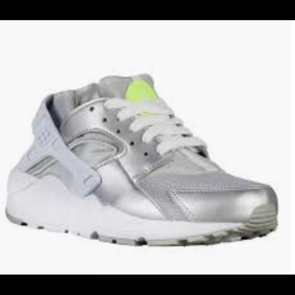 Nike Huarashes